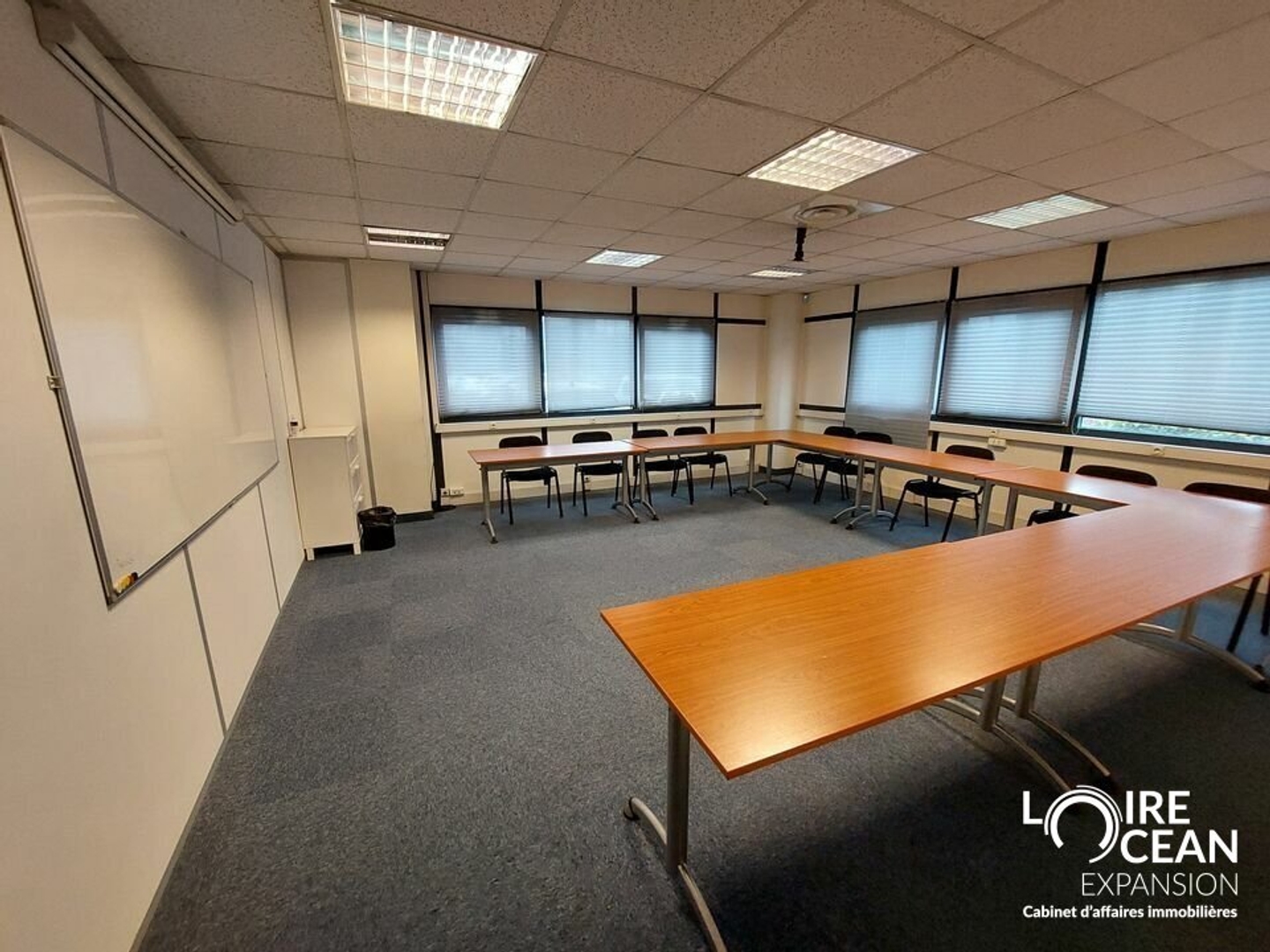 BUREAUX A VENDRE