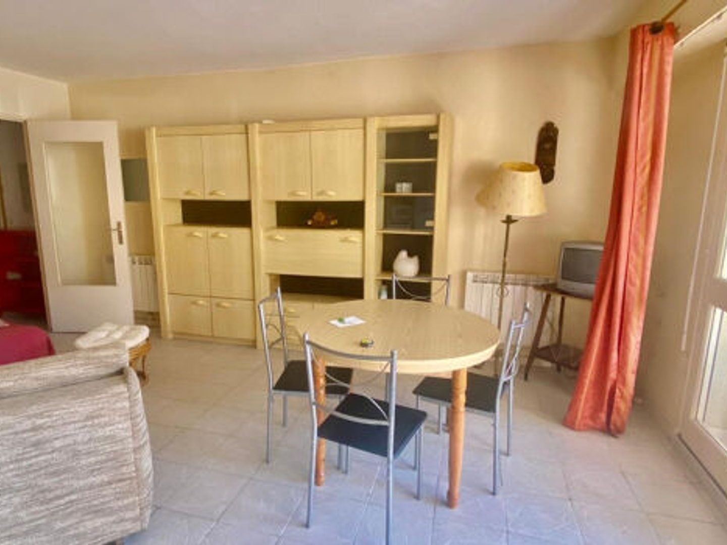Studio 1 pièce 38 m²