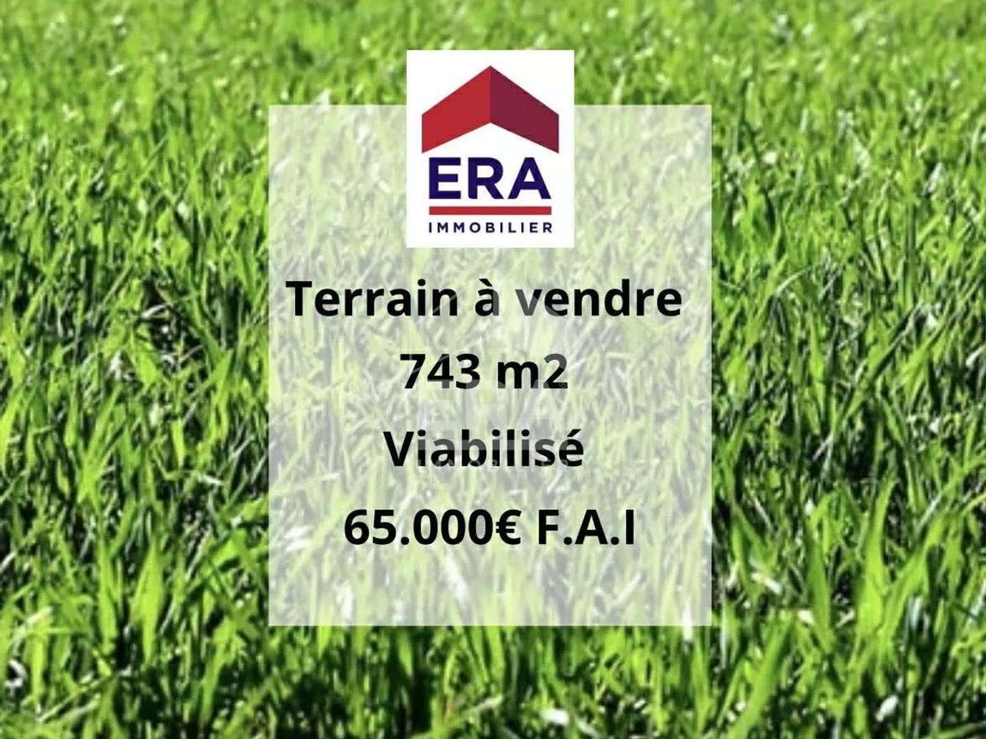Terrain 743 m²