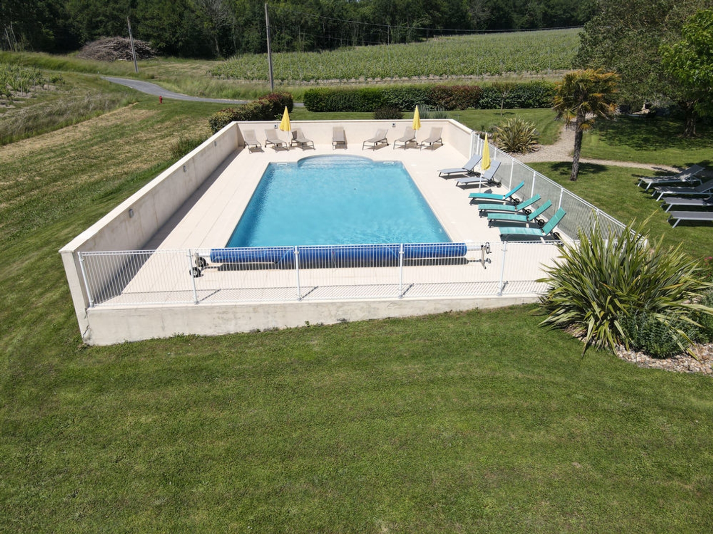 Immeuble à vendre - 286m2 - Mirambeau (17150)