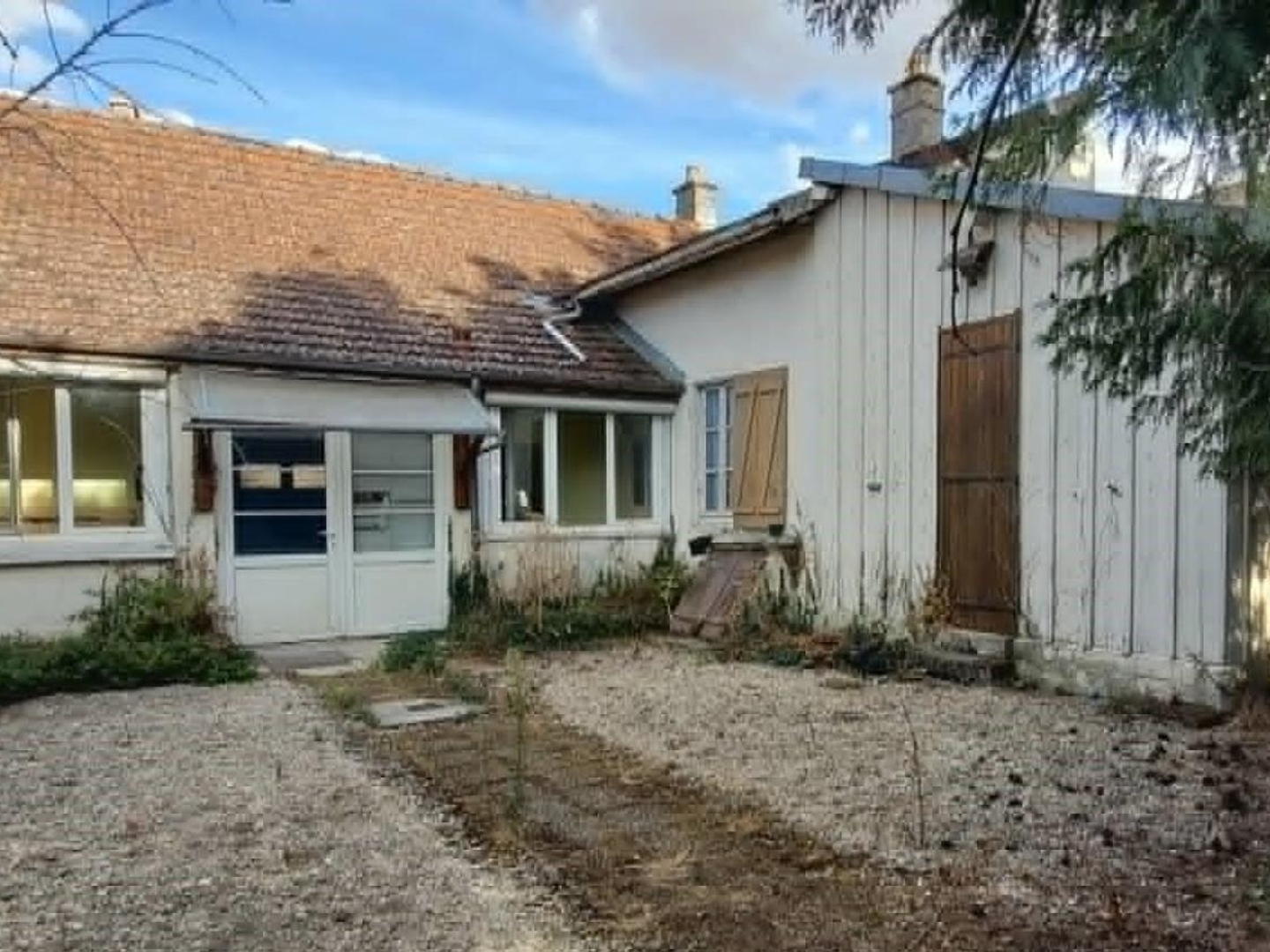 Maison à vendre - 7 pièces - 116m2 - Arcis-Sur-Aube (10700)