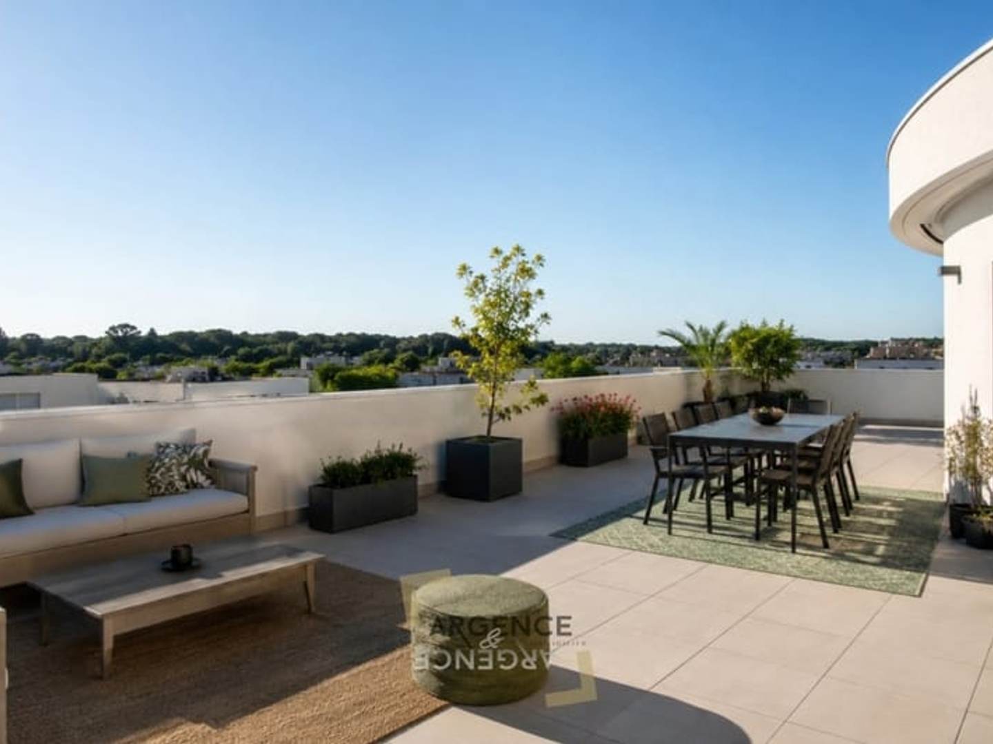 CASTELNAU-LE-LEZ - APPARTEMENT D'EXCEPTION EN DERNIER ÉTAGE AVEC TERRASSE PANORAMIQUE