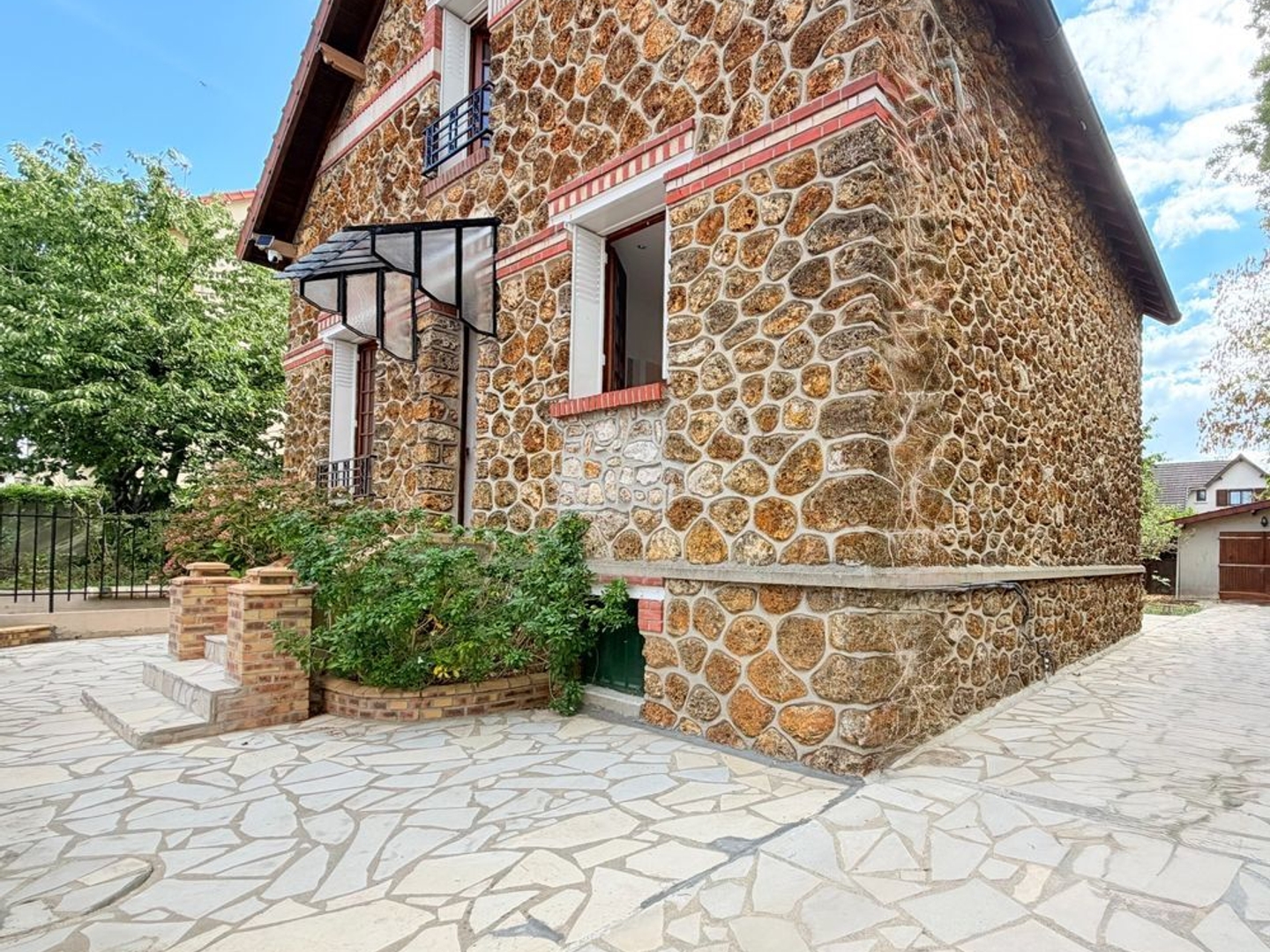 Maison à vendre - 7 pièces - 143m2 - Savigny-Sur-Orge (91600)