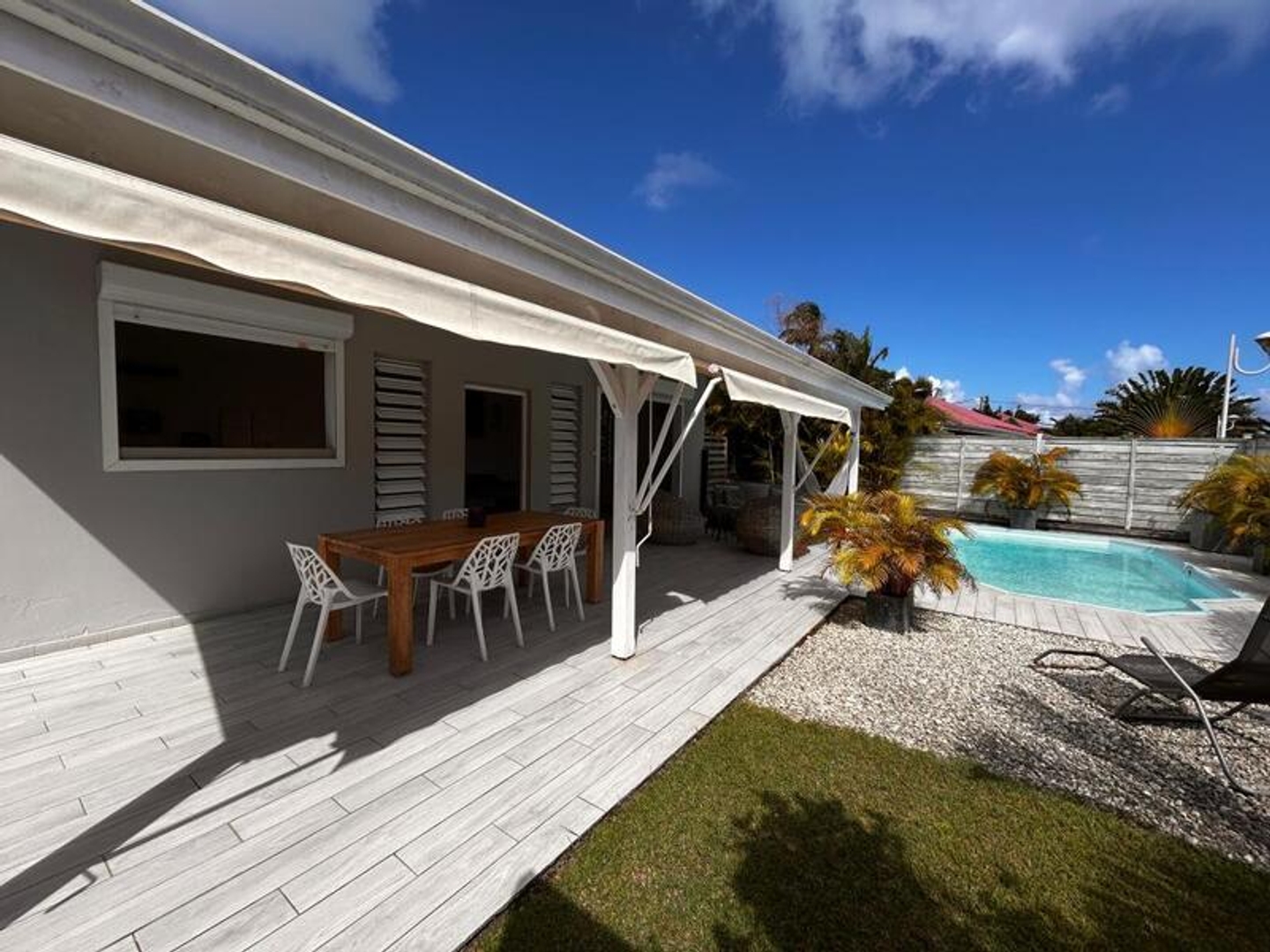 Maison à vendre - 4 pièces - 97m2 - Saint-François (97118)
