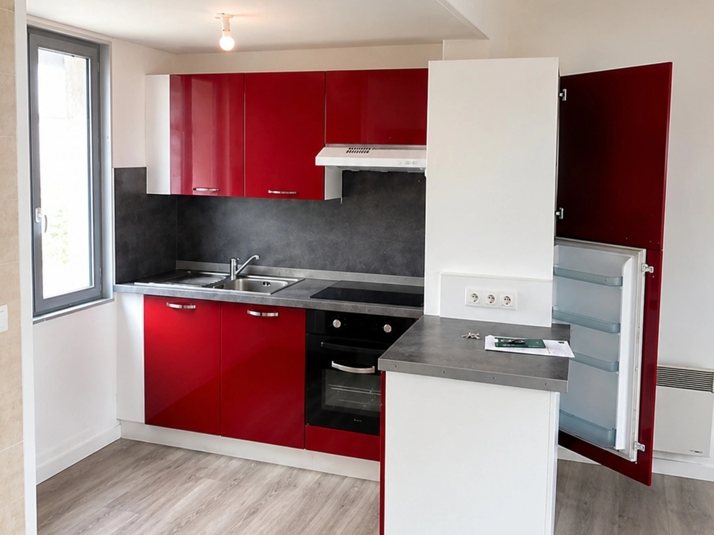 GAN - 64 - Maison de ville rénovée de 57 m² - Idéale pour un premier achat ou un investissement locatif