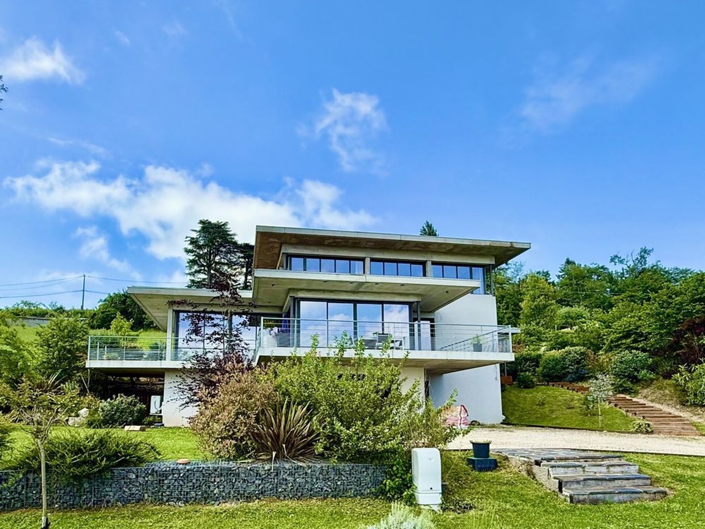 Maison 6 pièces 280 m²