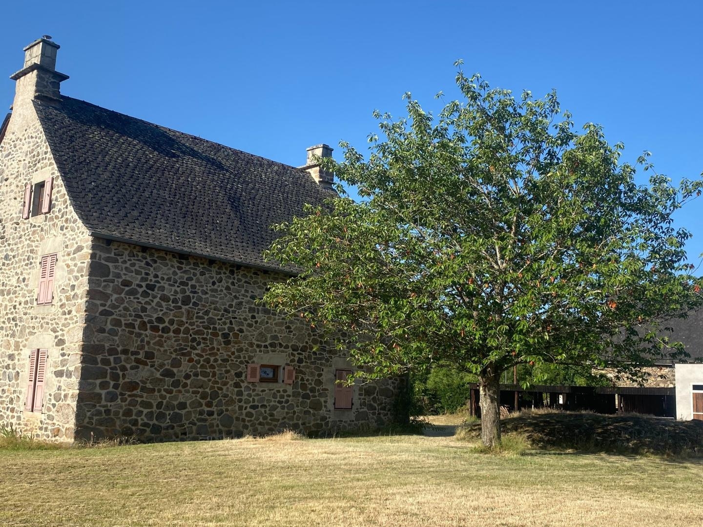 Maison à vendre - 6 pièces - 166m2 - Vebret (15240)