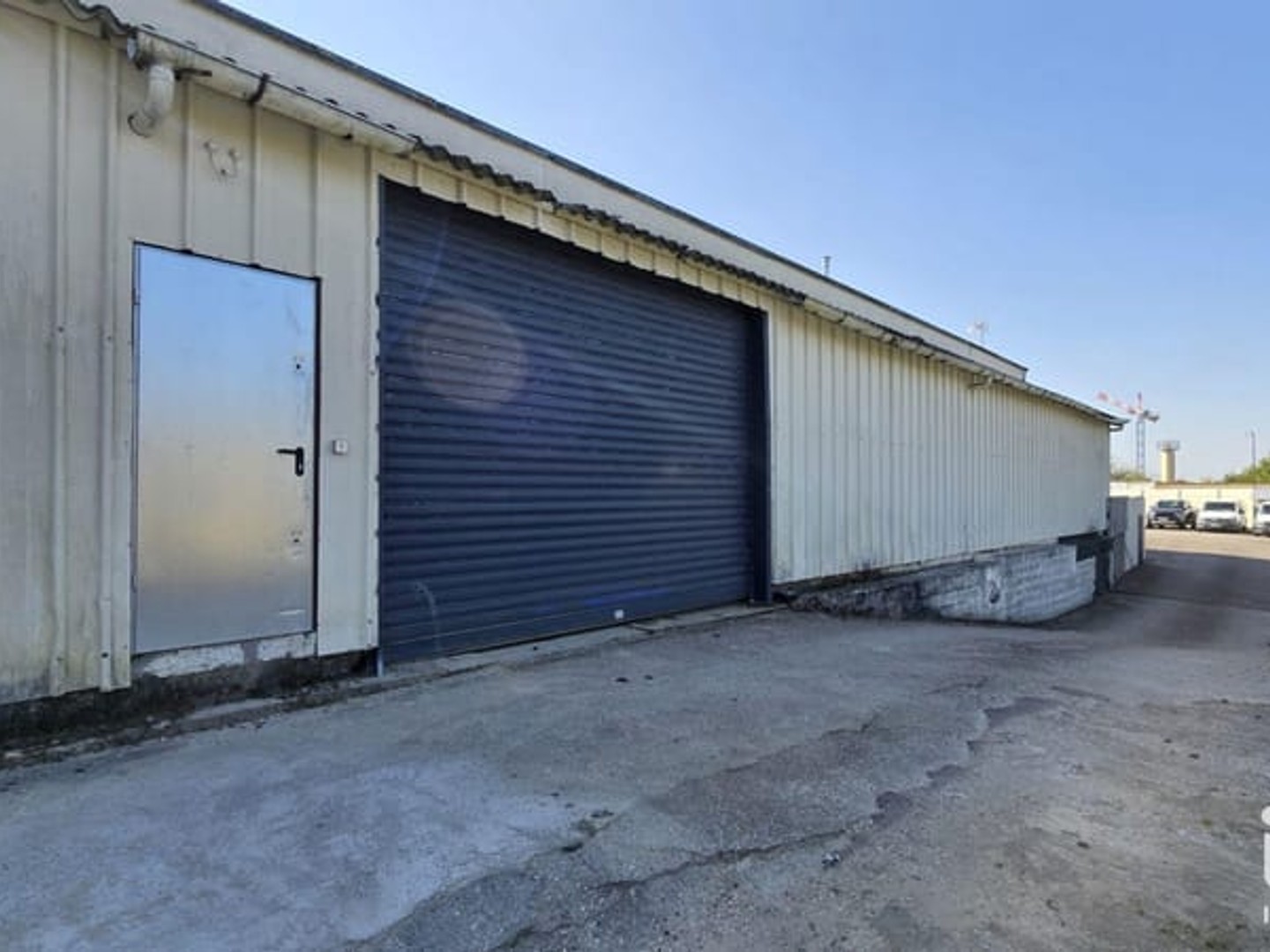 Immeuble commercial 63 m²