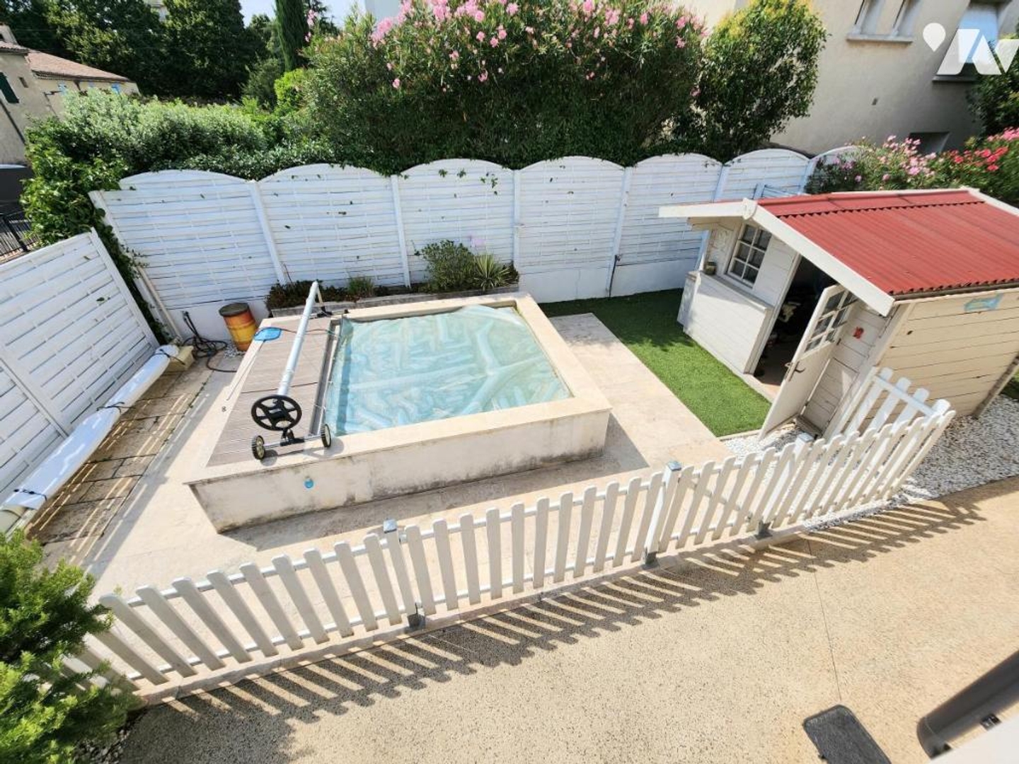 Maison à vendre - 10 pièces - 240m2 - Montélimar (26200)