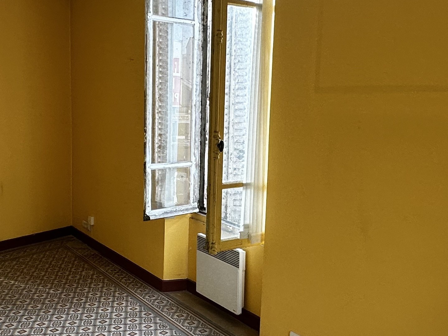 Bureaux 1 pièce 16 m²