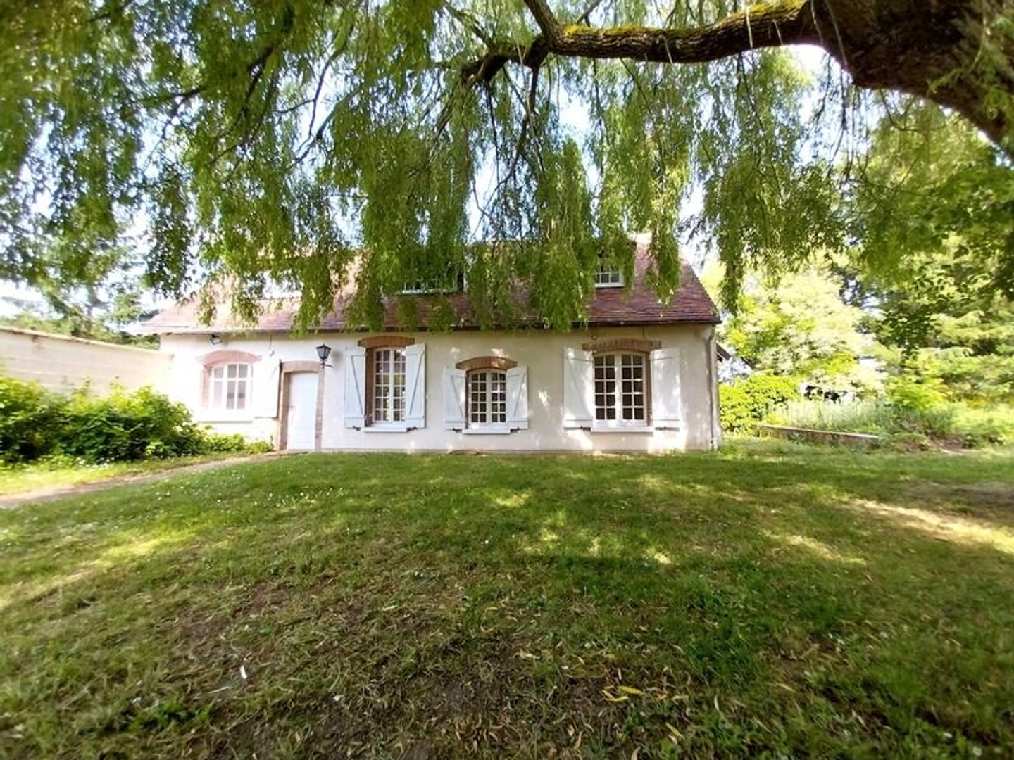 Maison à vendre - 6 pièces - 164m2 - Umpeau (28700)