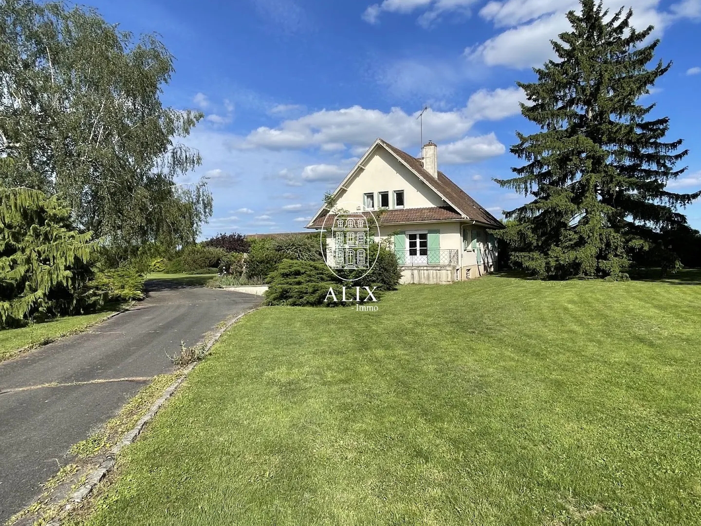 Maison à vendre - 7 pièces - 180m2 - Égreville (77620)