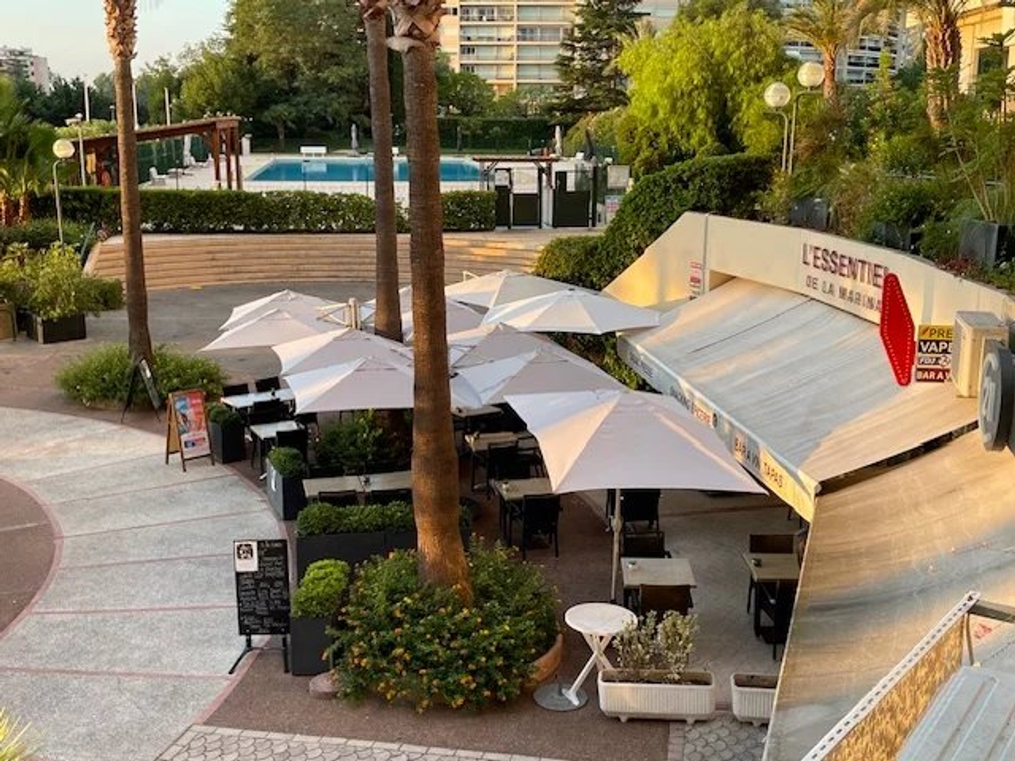 Magasin à vendre - 55m2 - Mandelieu-La-Napoule (06210)