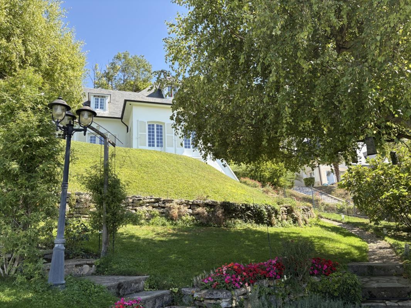 Vends maison d'architecte - 126 m² - 6 pièces, 4 chambres - Limay 78520