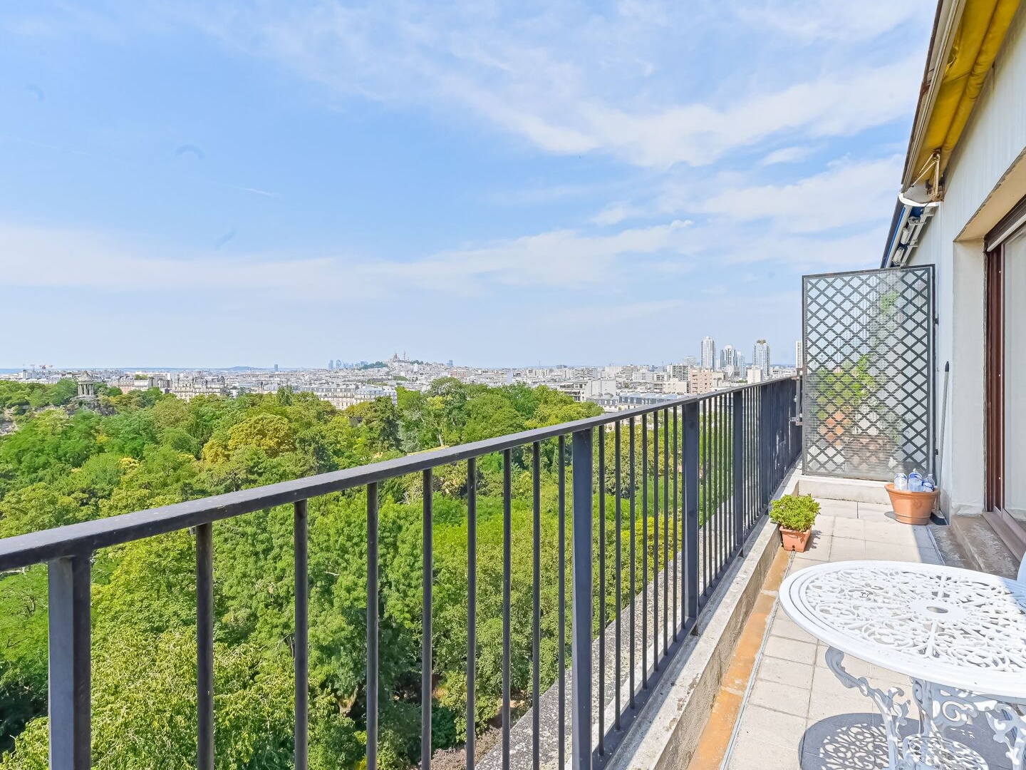 Appartement à vendre - 4 pièces - 107m2 - Paris 19e (75019)