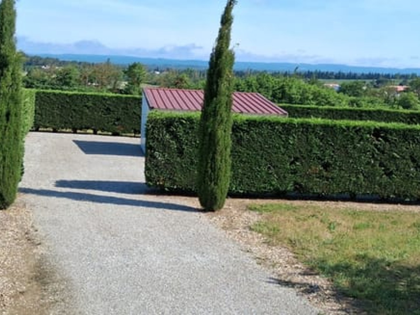 Superbe terrain de loisir avec Hangar