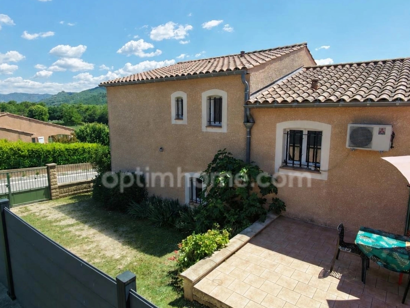 Maison à vendre - 4 pièces - 100m2 - Malijai (04350)