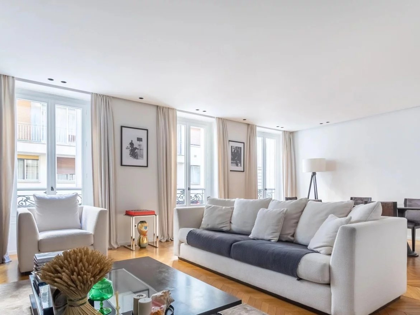 Appartement à vendre - 106m2 - Paris 16e (75016)