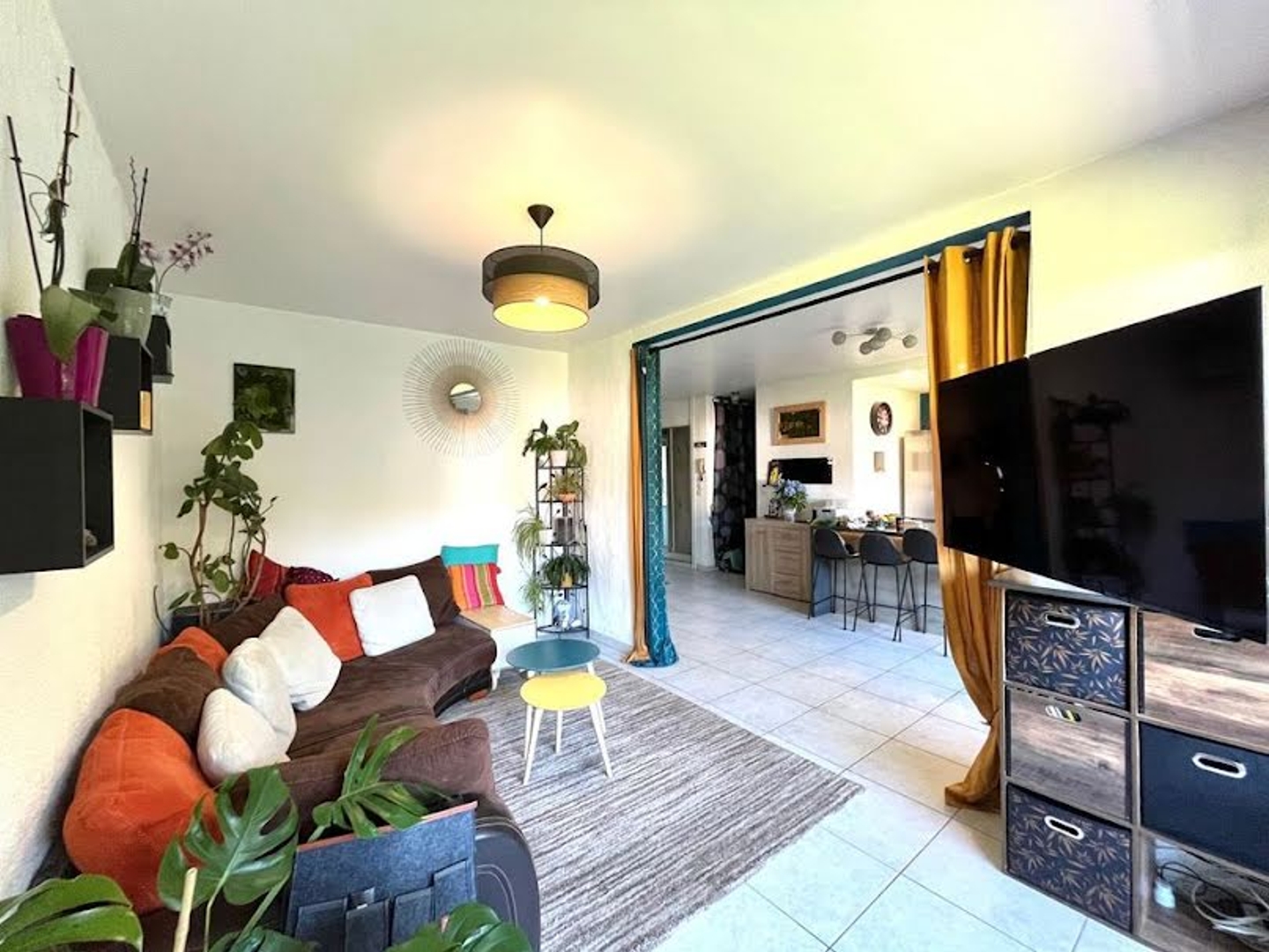 Appartement à vendre - 3 pièces - 71m2 - La Roche-Sur-Foron (74800)