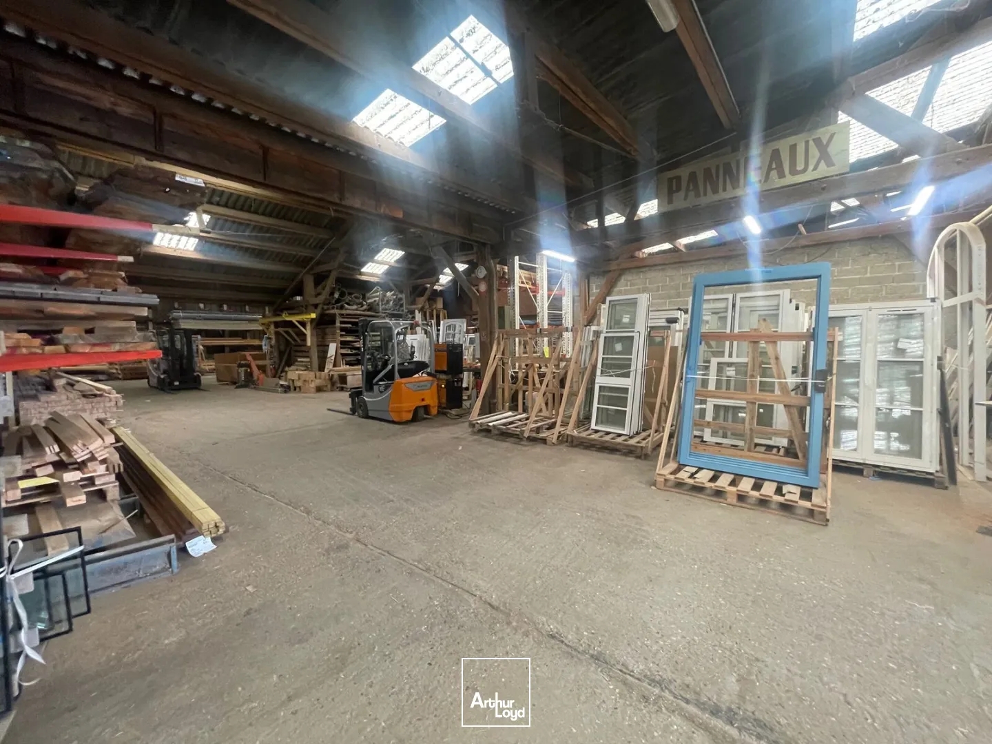 Locaux à vendre - 791m2 - Criquebeuf-Sur-Seine (27340)