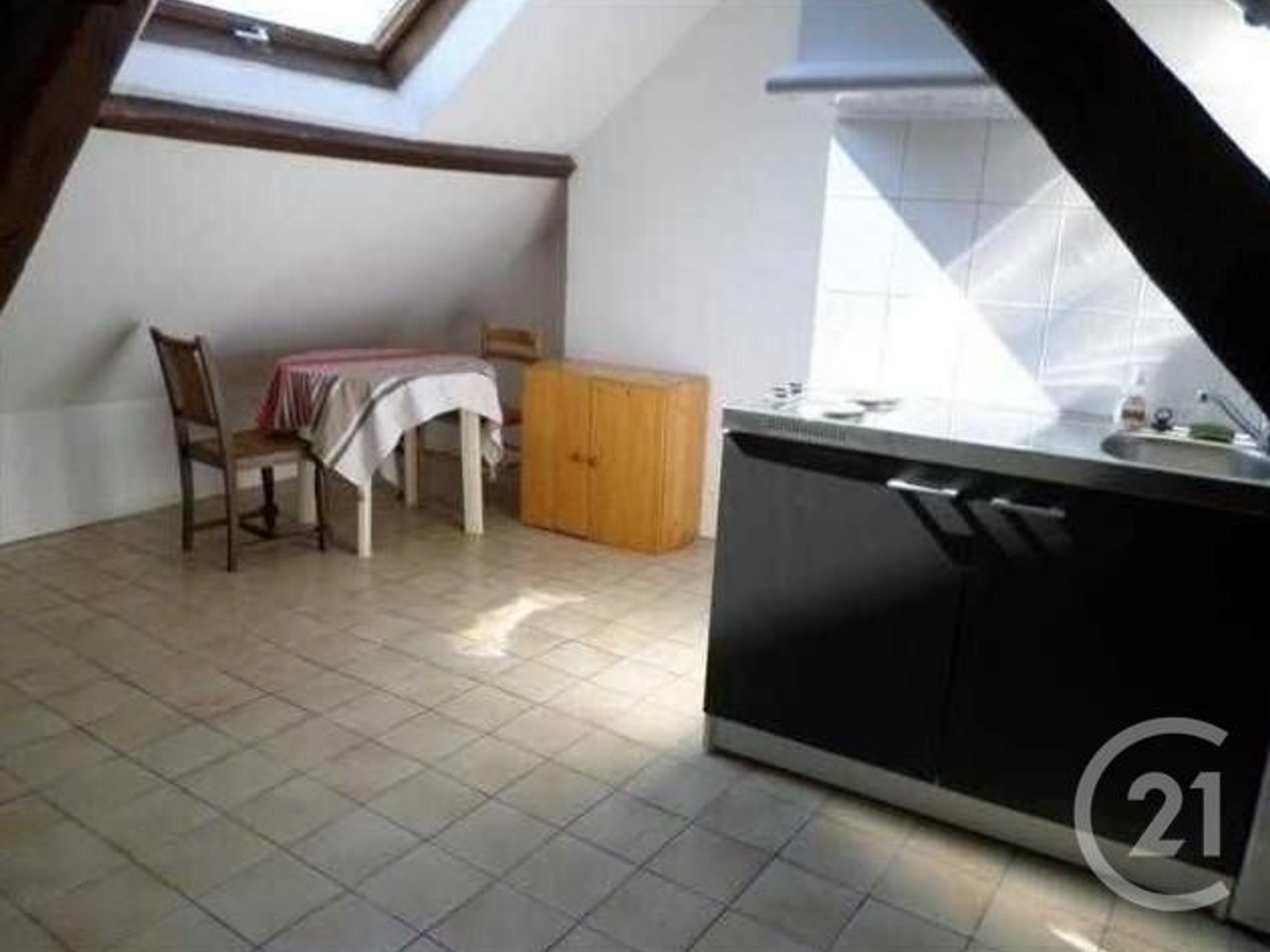 Appartement 1 pièce 11 m²