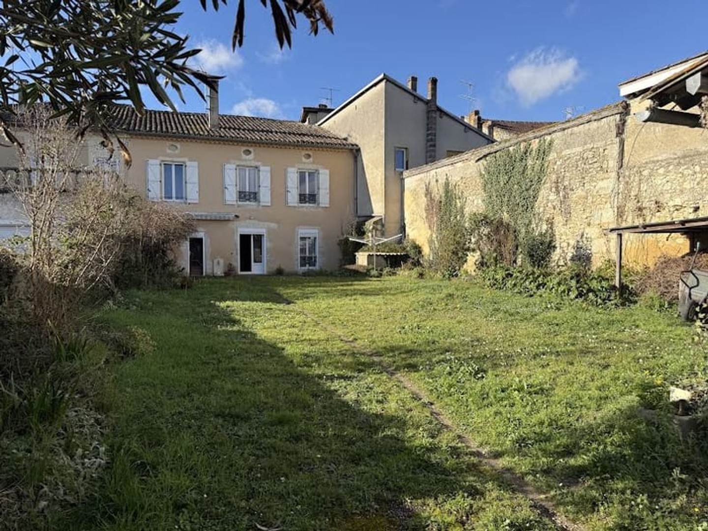 Maison 8 pièces 230 m²