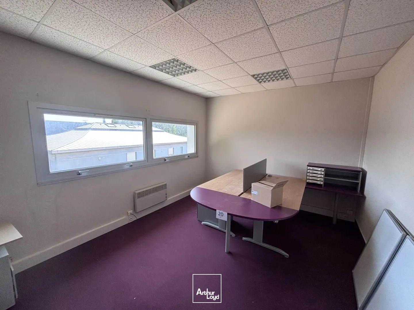 Locaux à vendre - 1082m2 - Carquefou (44470)
