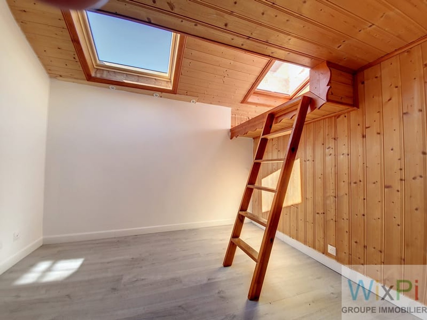 Maison à vendre - 3 pièces - 75m2 - Salins-Fontaine (73600)