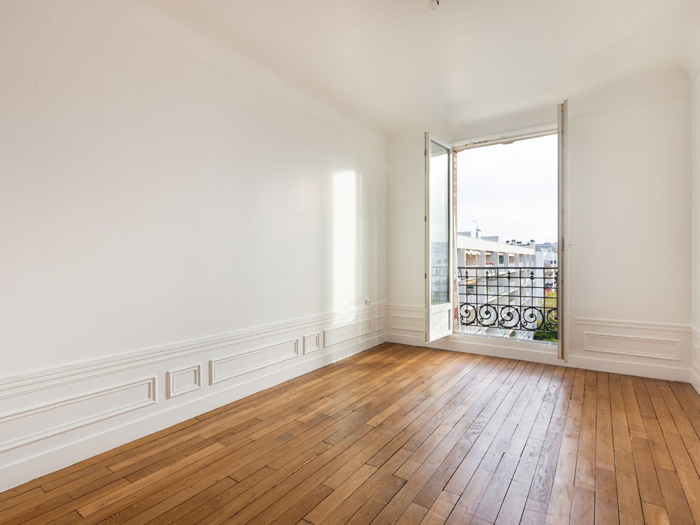 Appartement à vendre - 3 pièces - 43m2 - Courbevoie (92400)