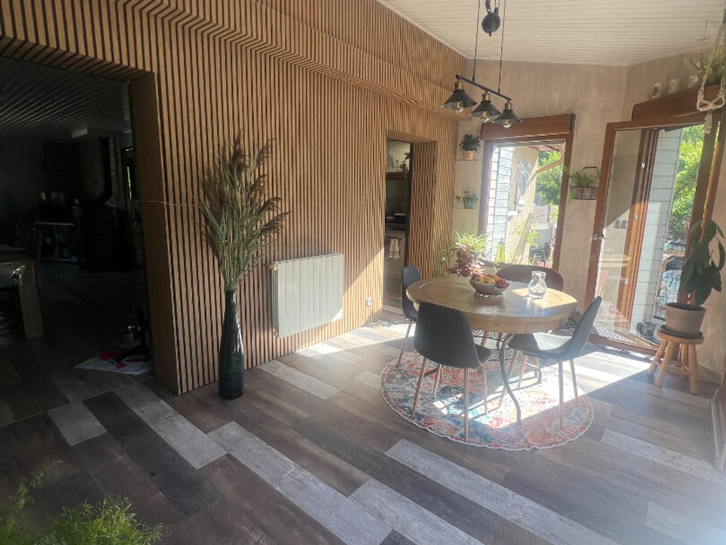 Maison à vendre - 7 pièces - 165m2 - Pouilley-Les-Vignes (25115)