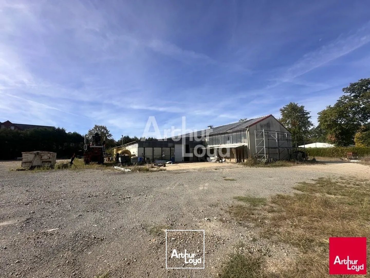 Locaux à vendre - 840m2 - Saint-Armel (35230)