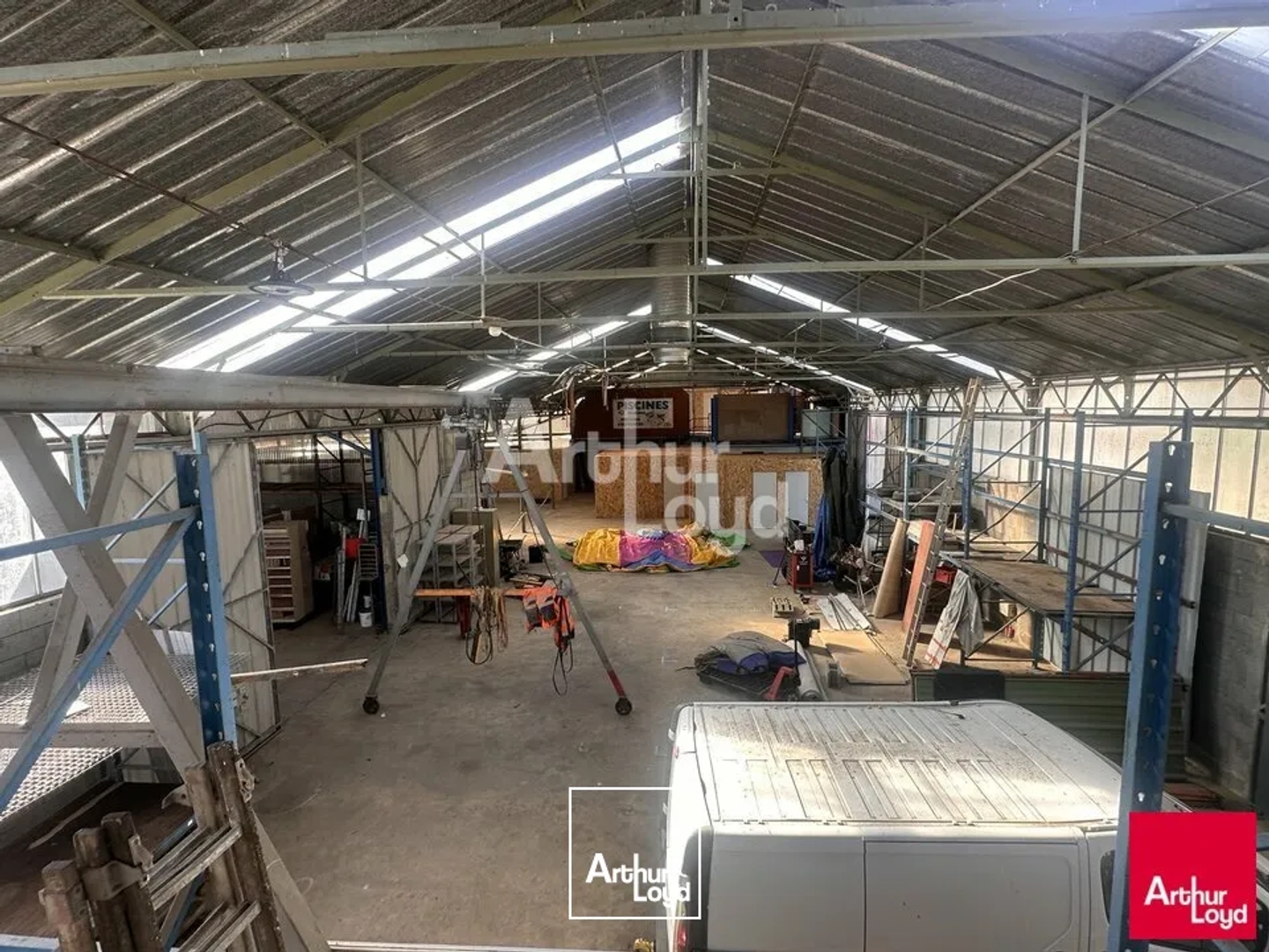 Locaux à vendre - 840m2 - Saint-Armel (35230)