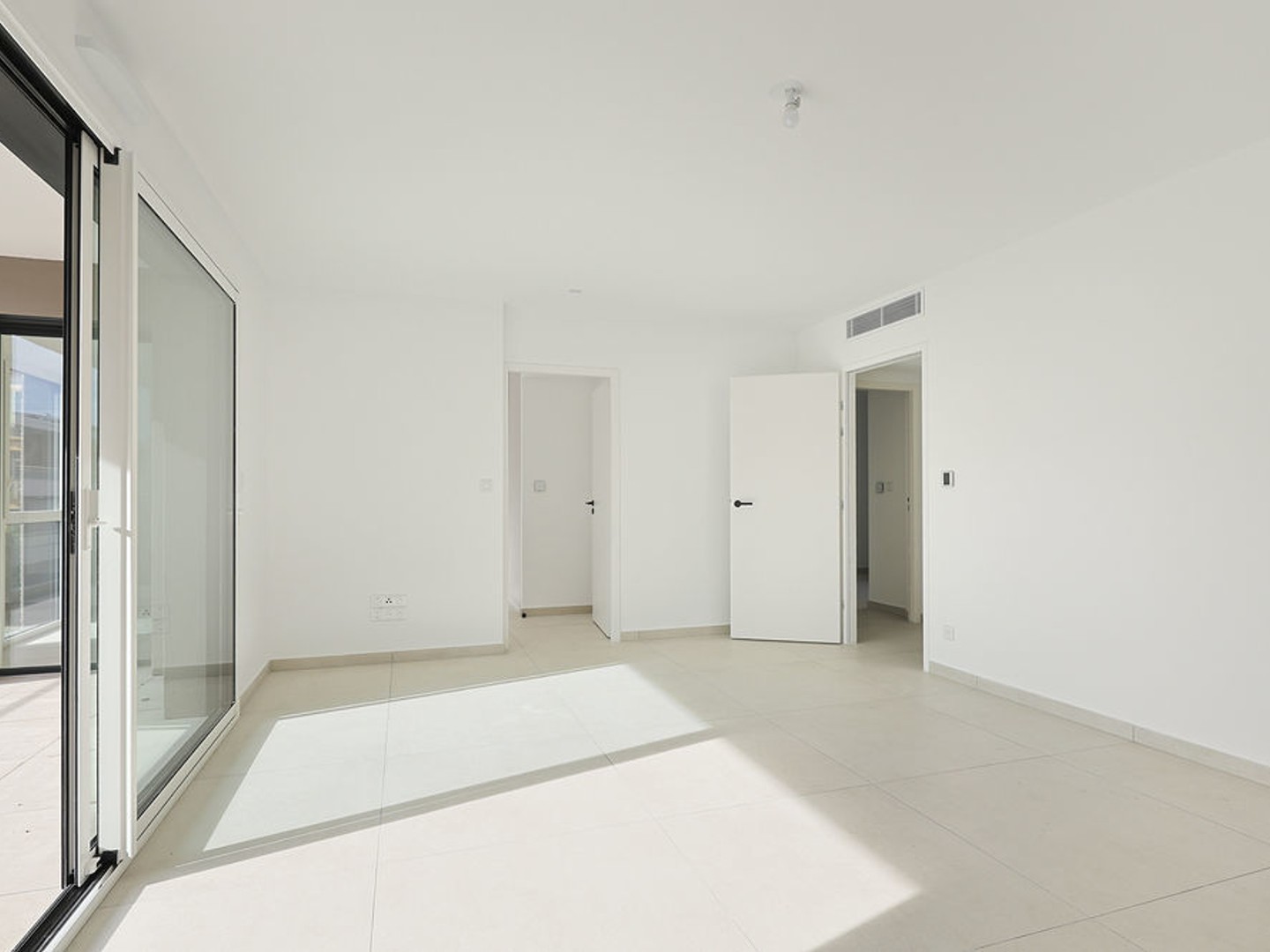 Appartement à vendre - 4 pièces - 80m2 - Hyères (83400)