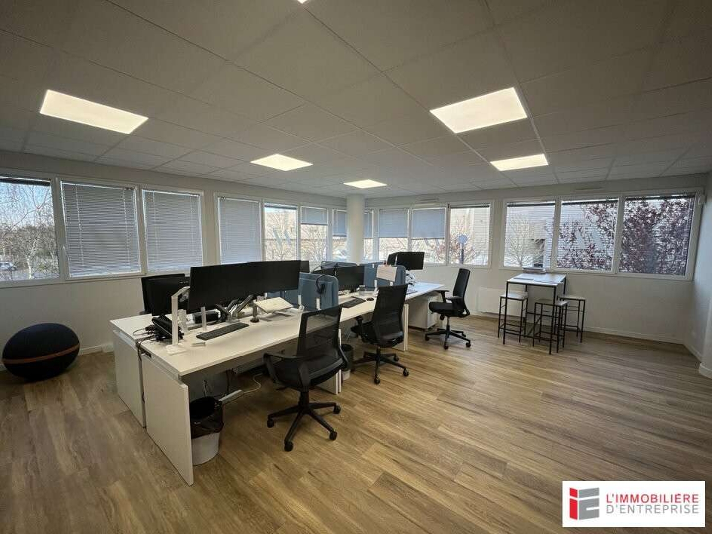 SAINT MALO - BUREAUX à vendre