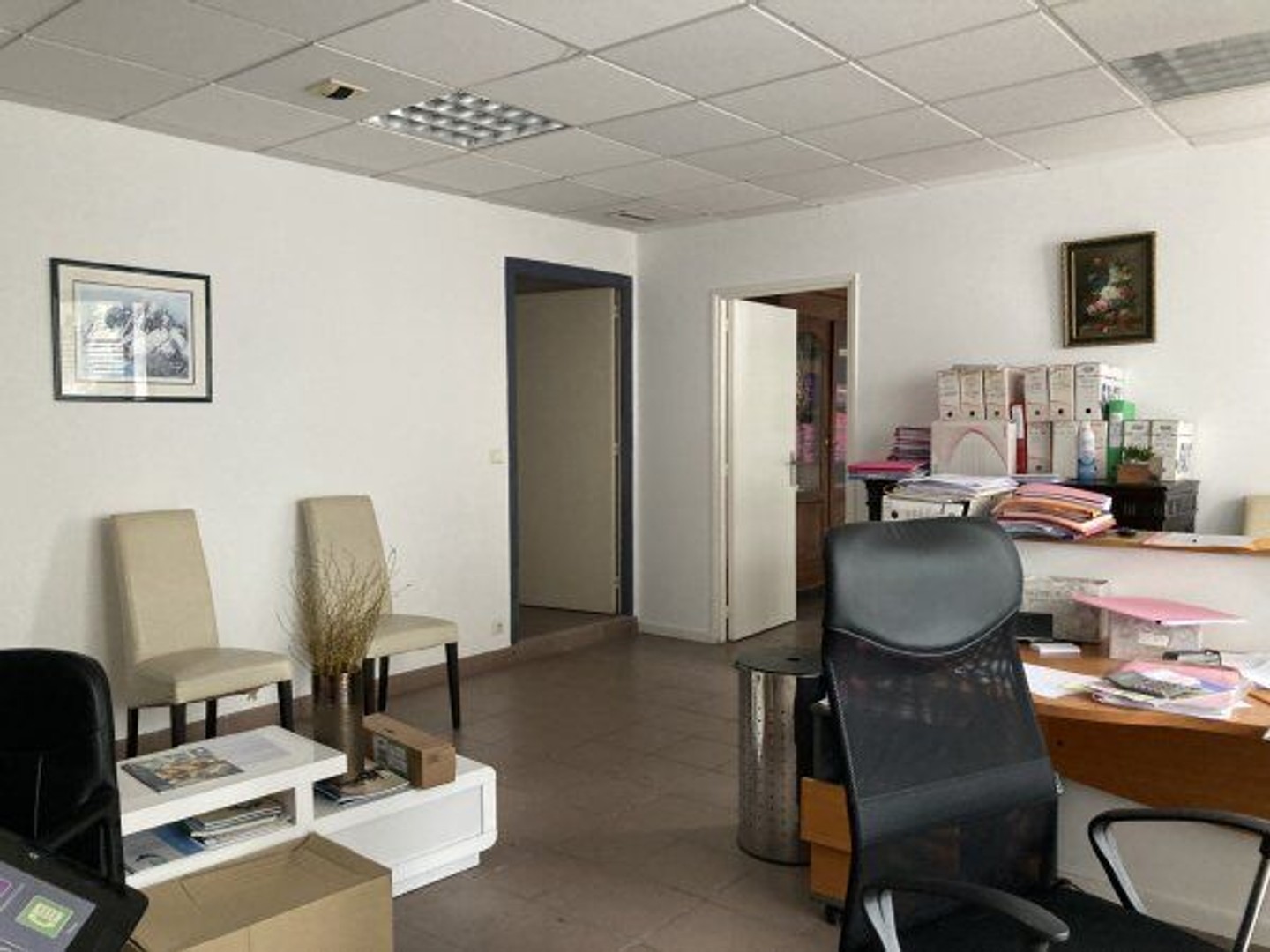Commerce 3 pièces 457 m²