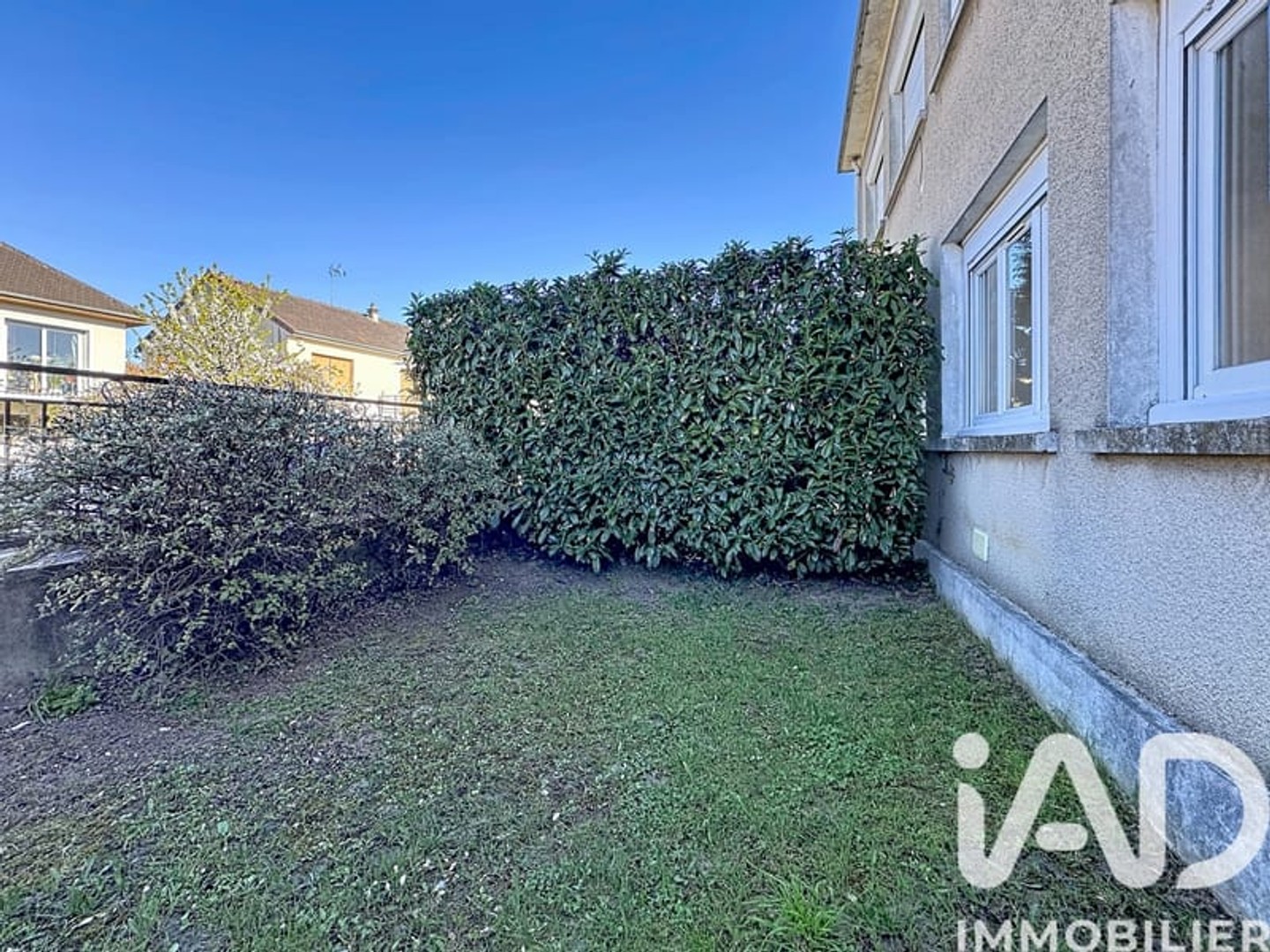 Maison à vendre - 1 pièce - 64m2 - Lardy (91510)