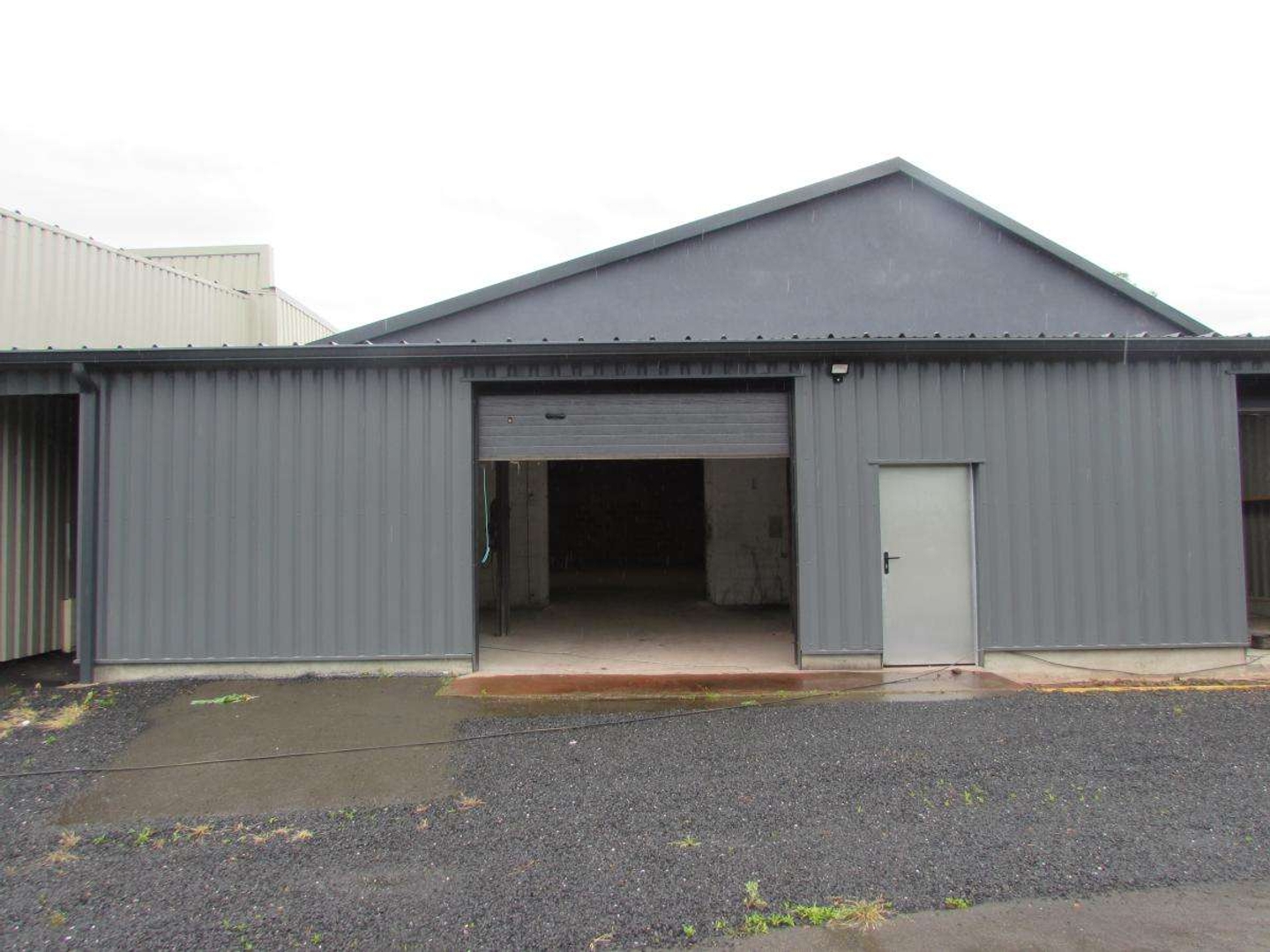 Local 250 m²