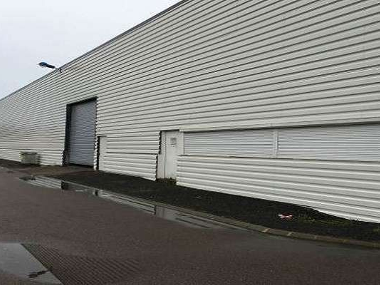 Locaux à vendre - 1300m2 - Le Creusot (71200)