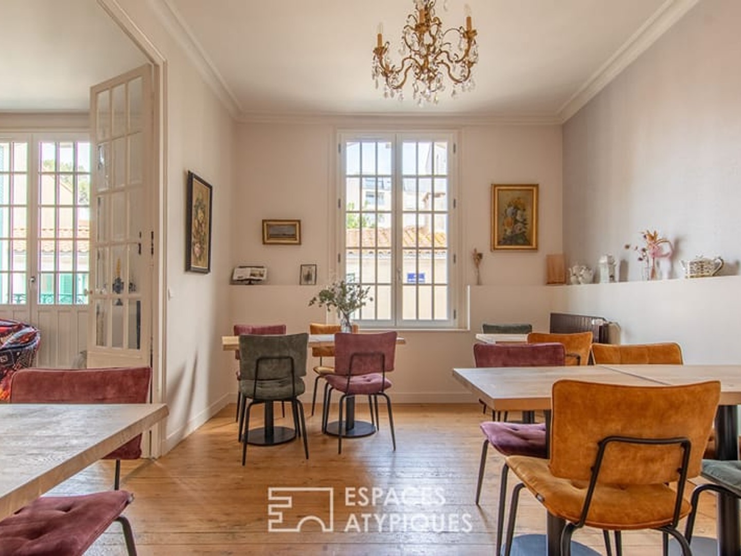 Ensemble immobilier à deux pas de la plage