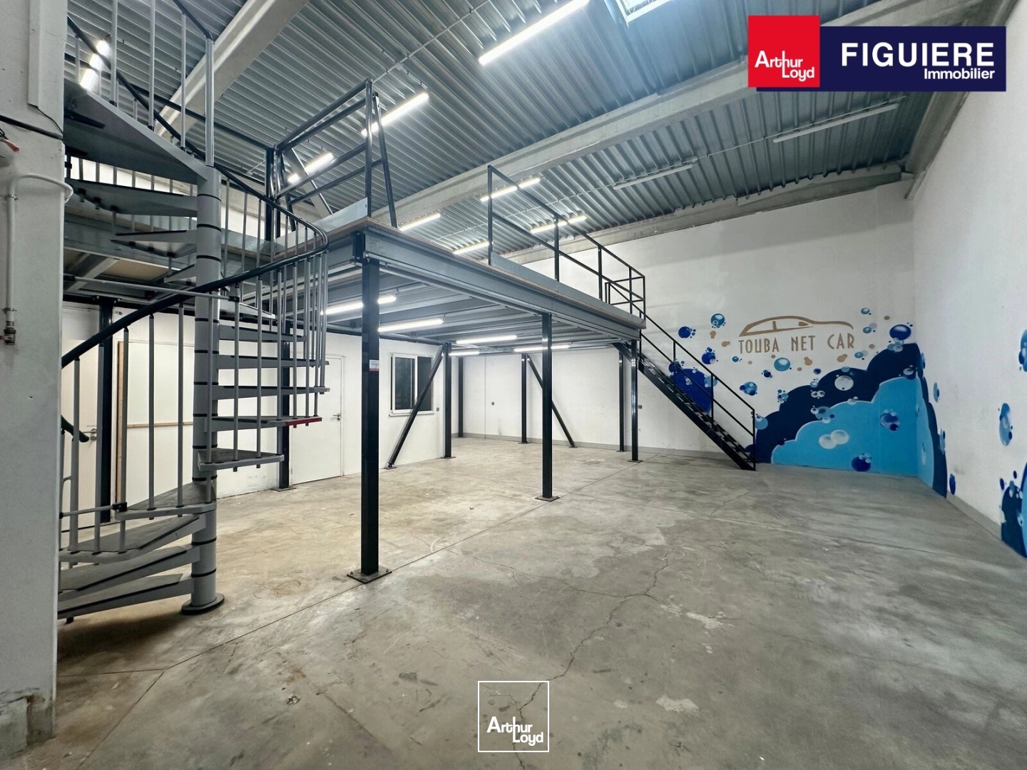 Locaux à vendre - 270m2 - Aix-En-Provence (13290)