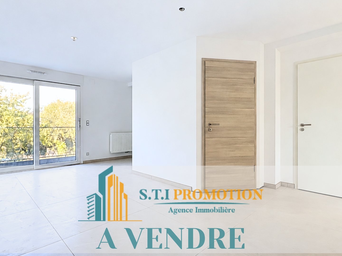 Appartement T3 entièrement rénové avec garage et balcon LE