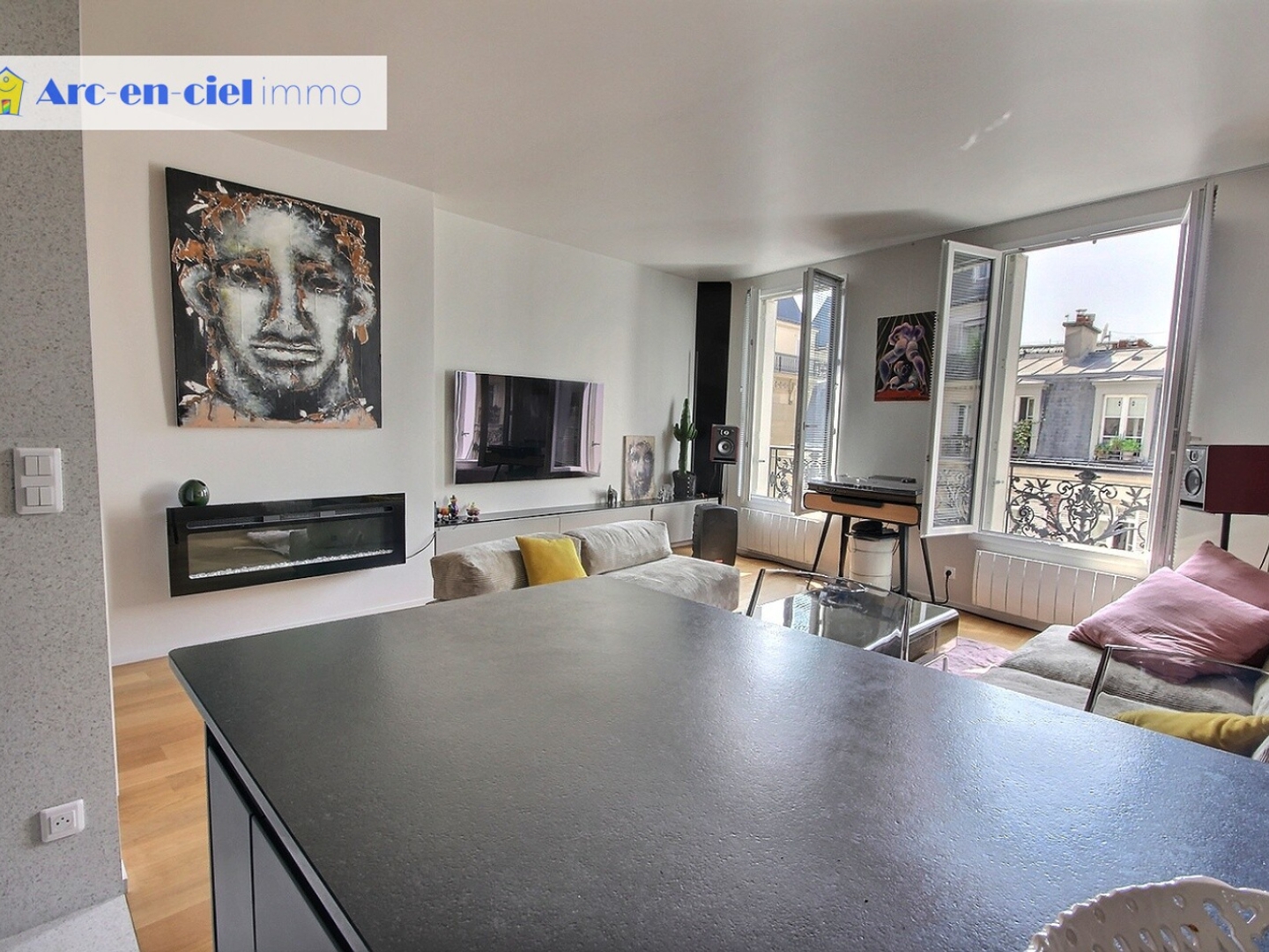 Appartement à vendre - 2 pièces - 56m2 - Paris 4e (75004)