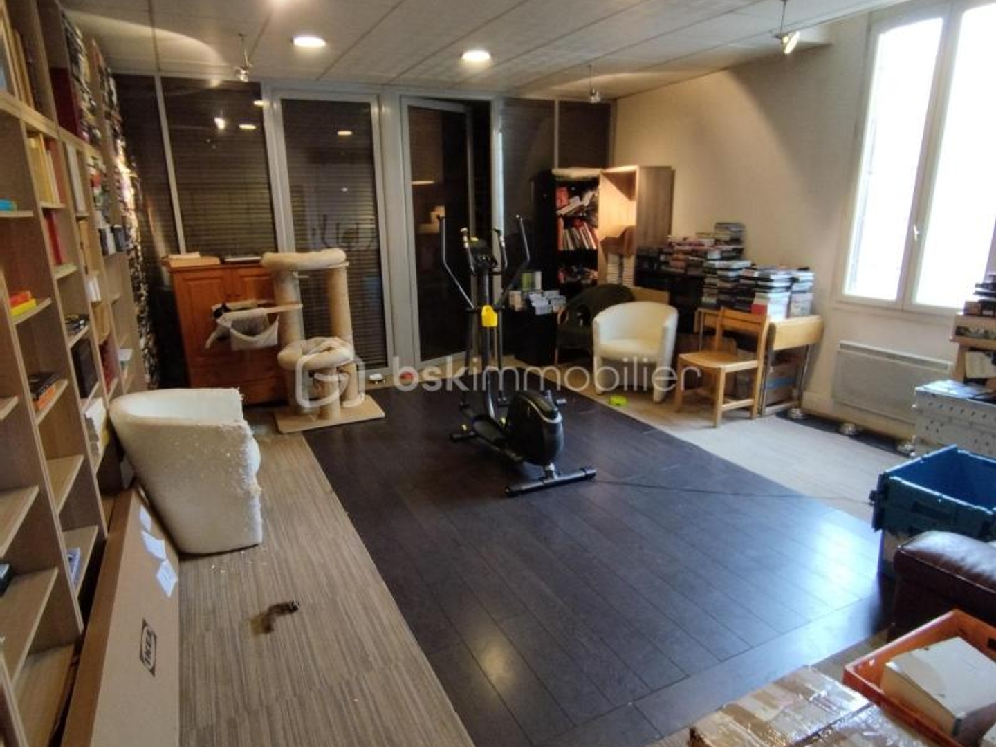 Locaux à vendre - 185m2 - Saint-Denis (93210)