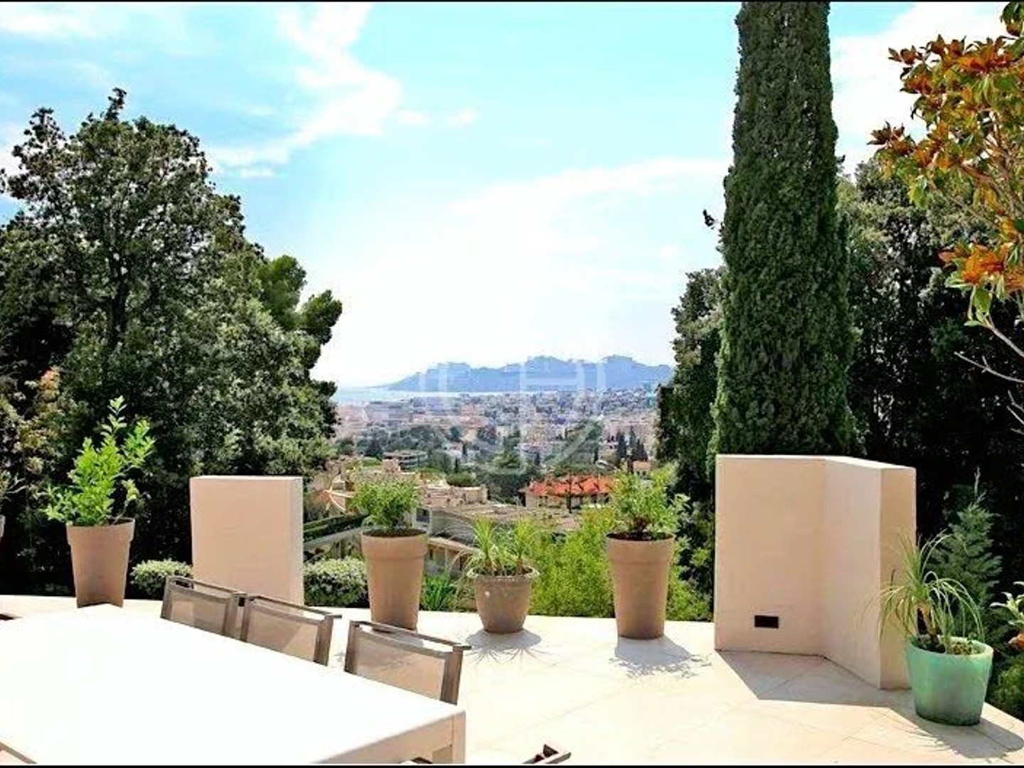 Villa 6 pièces 192 m²