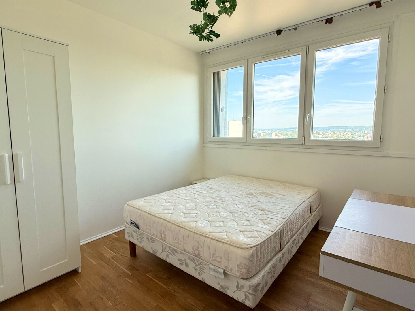 Appartement à vendre - 5 pièces - 82m2 - Épinay-Sur-Seine (93800)