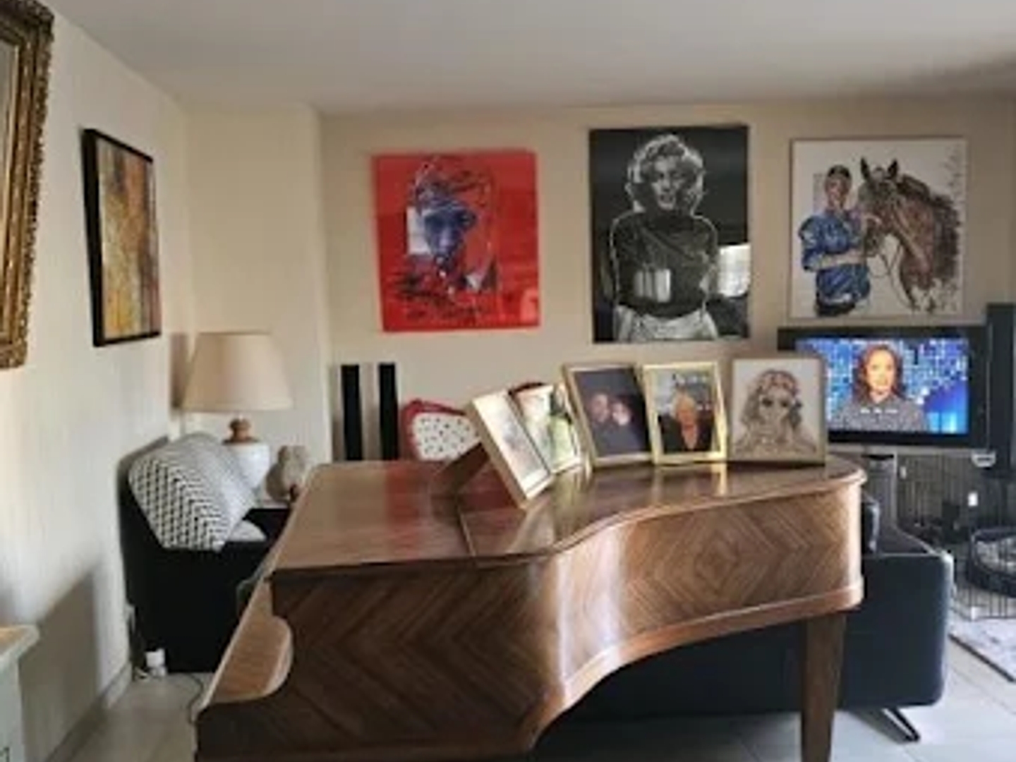 Appartement à vendre - 6 pièces - 172m2 - Bourg-En-Bresse (01000)