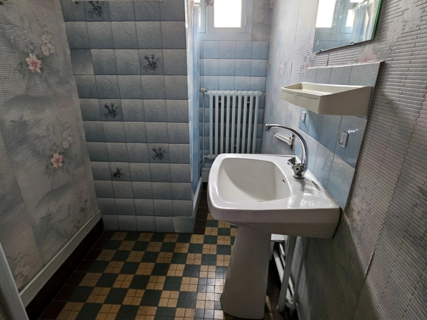 Maison à vendre - 7 pièces - 160m2 - Orcival (63210)