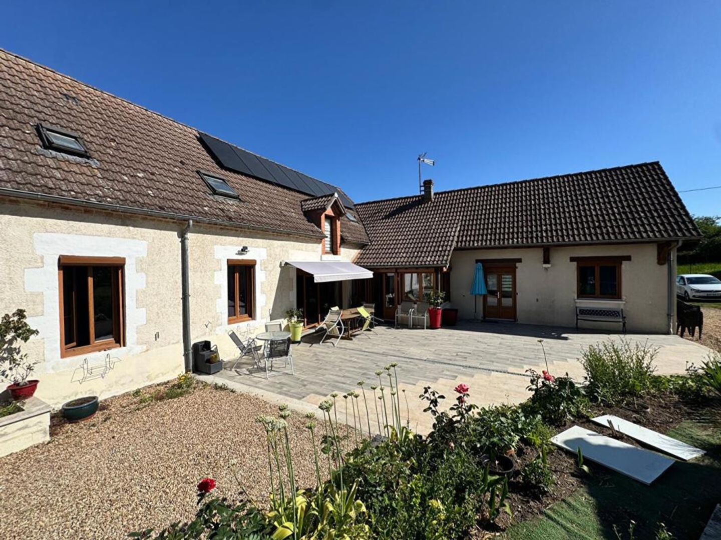 Maison Genouilly 7 pièce(s) 172 m2
