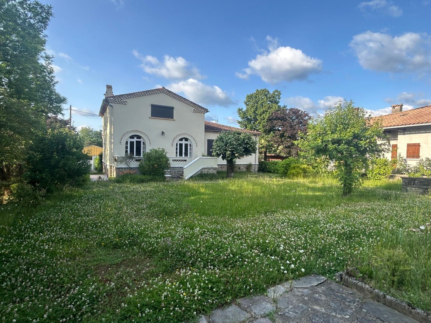 Mazamet quartier prisé maison bourgeoise avec jardin