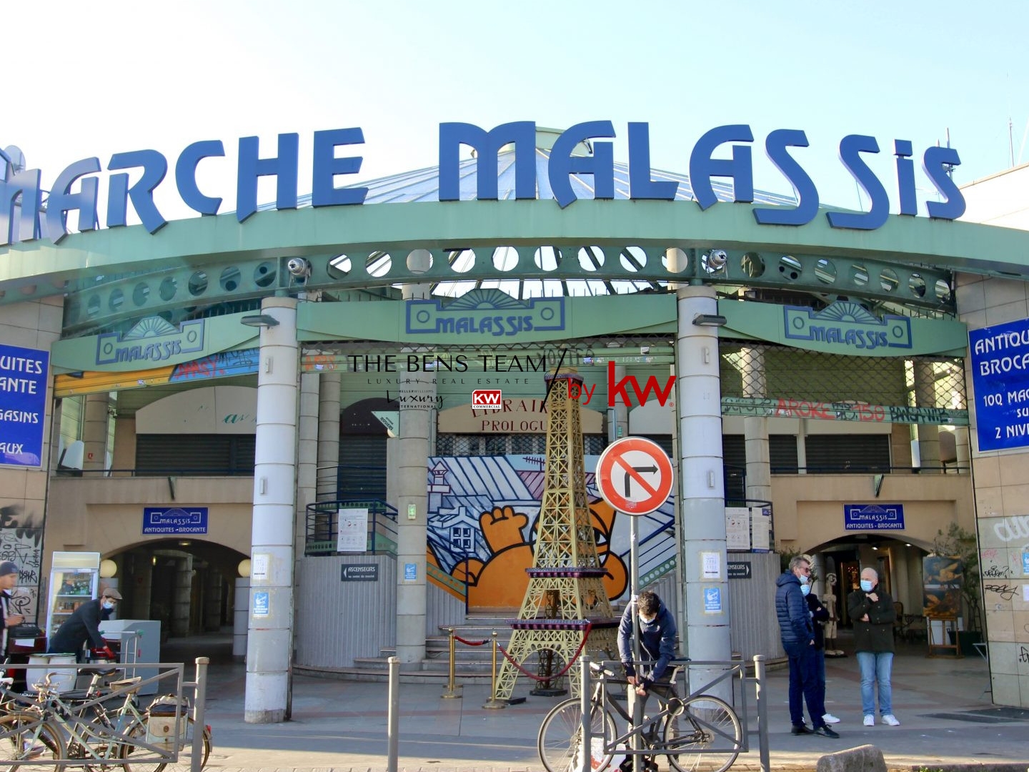À VENDRE - MURS COMMERCIAUX - MARCHÉ MALASSIS, SAINT-OUEN (93)